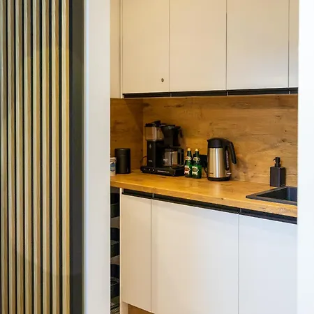 Lighthouse U1 Surfingbird Apartment