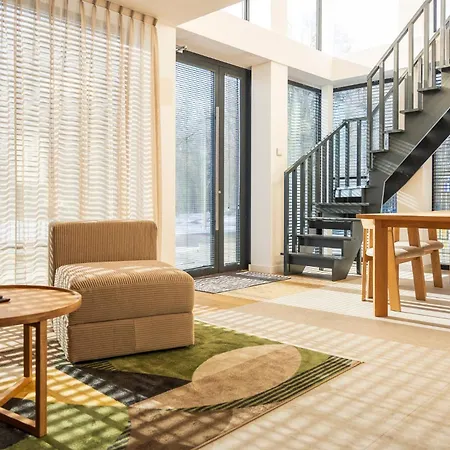 Lighthouse U1 Surfingbird *