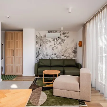 Lighthouse U1 Surfingbird Mrzeżyno