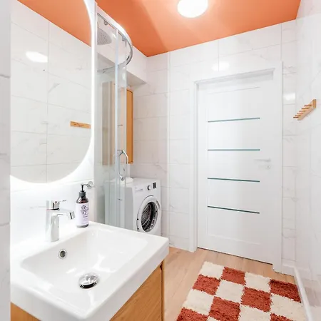 Lighthouse U1 Surfingbird Apartman