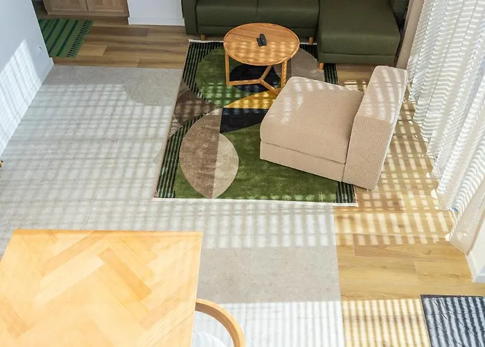 Lighthouse U1 Surfingbird *